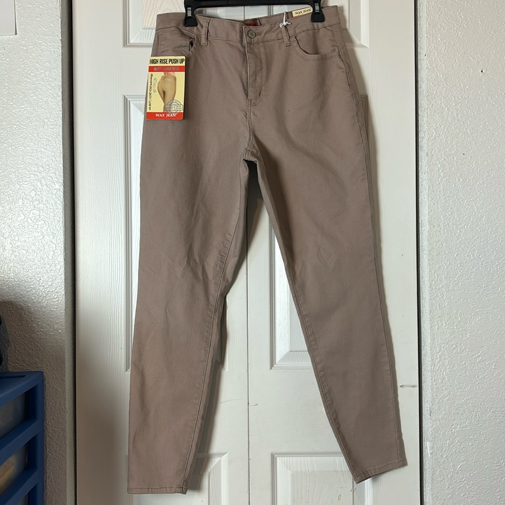 Skinny Khaki